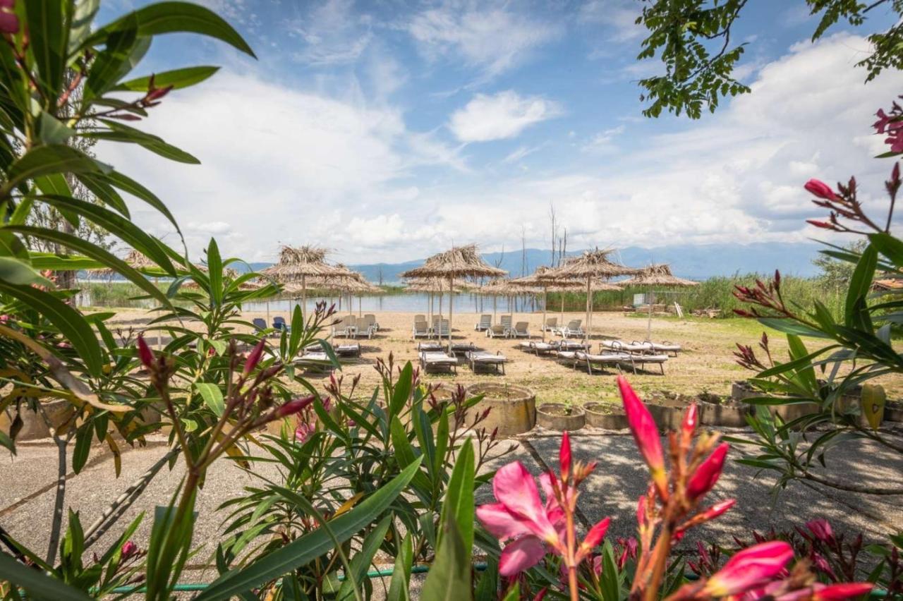 Fuk-Tak'S Bungalow Dojran Exterior photo